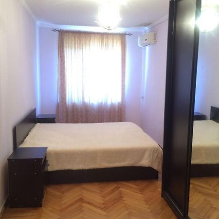 Квартира У Моря В Сухуме Soechoemi Buitenkant foto